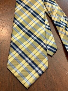 Izod Plaid Tie